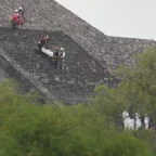 Teotihuacan pyramid shooting